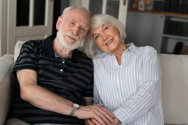 пожылая пара